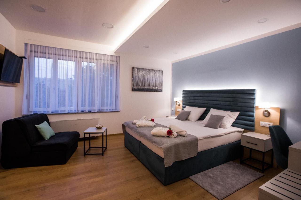 Klecka Vila B&B Rooms Ogulin Esterno foto