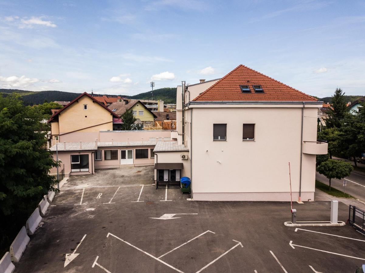 Klecka Vila B&B Rooms Ogulin Esterno foto