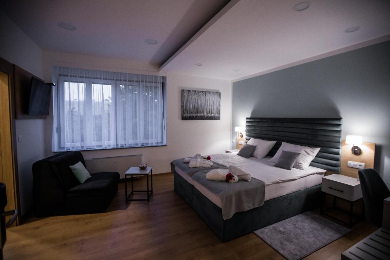 Klecka Vila B&B Rooms Ogulin Esterno foto